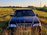 Mercedes-Benz C 230 1995 года за 1 550 000 тг. в Атбасар