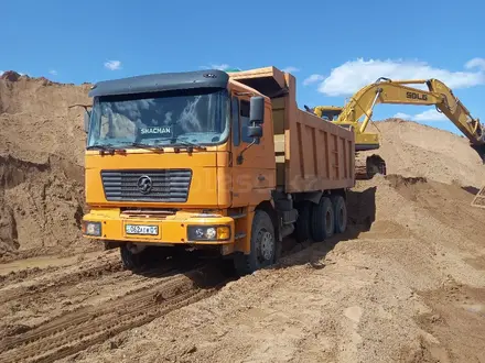 Shacman (Shaanxi)  F2000 2011 года за 11 800 000 тг. в Астана