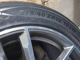 Комплект дисков с резиной за 300 000 тг. в Караганда – фото 5