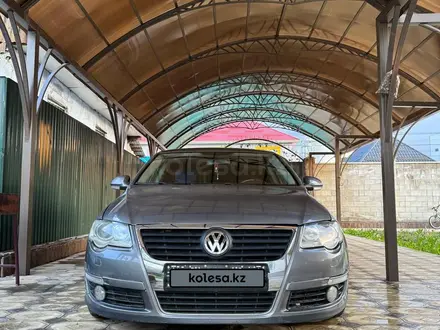 Volkswagen Passat 2005 года за 2 700 000 тг. в Алматы – фото 14