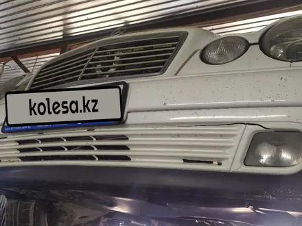 Mercedes-Benz E 320 1999 года за 3 700 000 тг. в Алматы – фото 18
