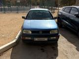 Volkswagen Golf 1994 года за 600 000 тг. в Байконыр
