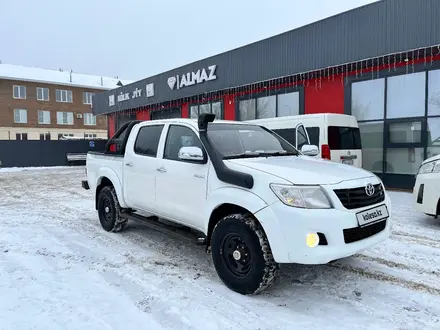 Toyota Hilux 2011 года за 7 000 000 тг. в Уральск – фото 3