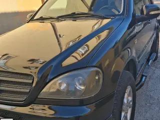 Mercedes-Benz ML 320