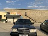 Mercedes-Benz E 200 1992 года за 1 600 000 тг. в Тараз – фото 3