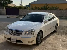 Toyota Crown Majesta, 2005