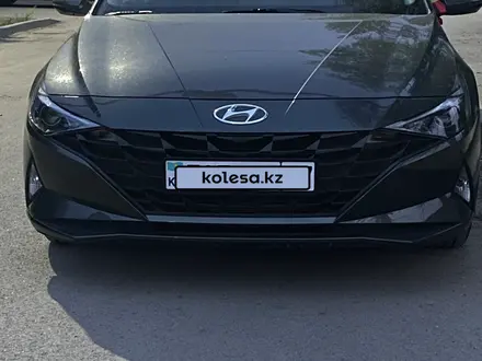 Hyundai Elantra 2022 года за 8 900 000 тг. в Уральск