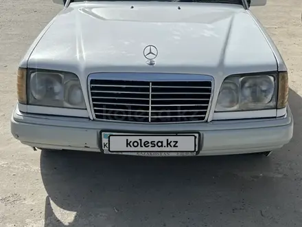 Mercedes-Benz E 220 1994 годаүшін1 500 000 тг. в Шымкент – фото 3