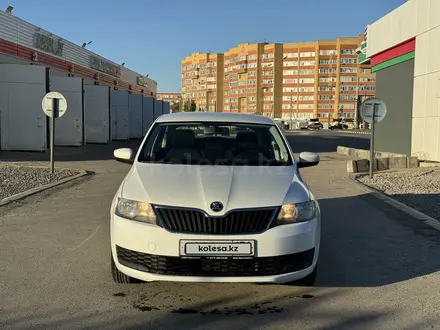 Skoda Rapid 2017 года за 3 750 000 тг. в Актобе – фото 2