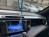 Toyota RAV4 2018 годаүшін13 700 000 тг. в Алматы – фото 2