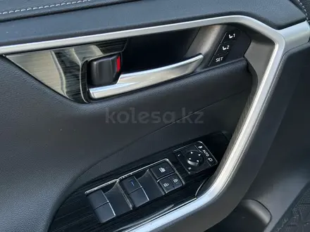 Toyota RAV4 2019 года за 13 500 000 тг. в Караганда – фото 21