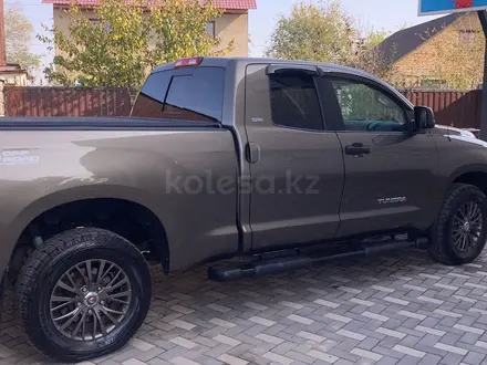 Toyota Tundra 2010 года за 18 000 000 тг. в Алматы – фото 2