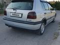 Volkswagen Golf 1995 года за 1 500 000 тг. в Шымкент – фото 4