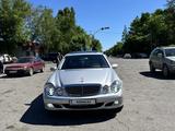 Mercedes-Benz E 240 2002 годаүшін5 200 000 тг. в Талдыкорган – фото 2