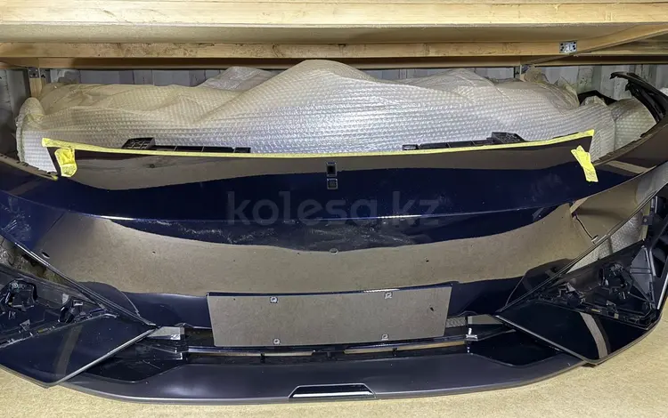 Бампер передний за 190 000 тг. в Алматы