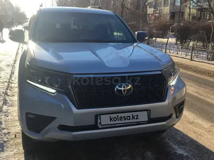 Toyota Land Cruiser Prado 2020 года за 27 000 000 тг. в Актобе – фото 2