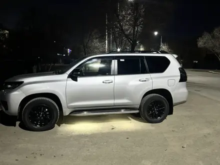 Toyota Land Cruiser Prado 2020 года за 25 000 000 тг. в Актобе – фото 11