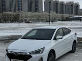 Hyundai Elantra 2018 года за 7 000 000 тг. в Астана