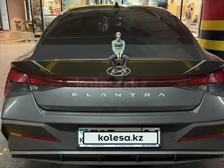 Hyundai Elantra 2024 года за 9 500 000 тг. в Шымкент – фото 3