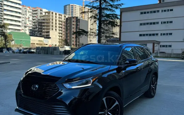 Toyota Highlander 2021 годаfor24 500 000 тг. в Алматы