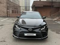 Toyota Camry 2021 года за 13 400 000 тг. в Алматы