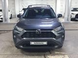 Toyota RAV4 2021 года за 13 200 000 тг. в Астана