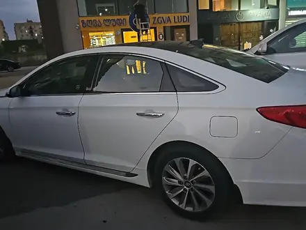 Hyundai Sonata 2015 года за 5 900 000 тг. в Сарыагаш