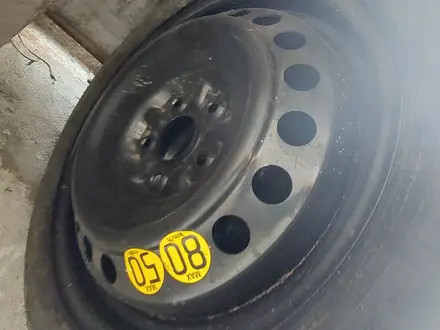 Запасное колесо таблетка оригинал за 25 000 тг. в Алматы – фото 3