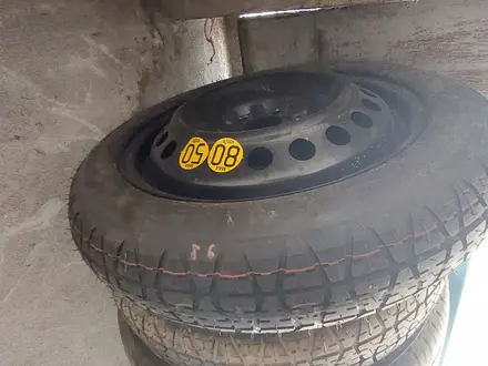 Запасное колесо таблетка оригинал за 25 000 тг. в Алматы – фото 4