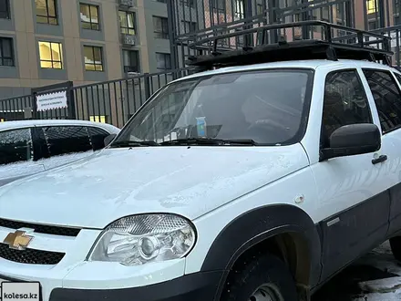 Chevrolet Niva 2014 года за 4 600 000 тг. в Астана – фото 3