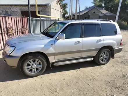 Toyota Land Cruiser 2006 года за 8 500 000 тг. в Актобе – фото 3