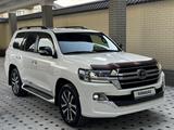 Toyota Land Cruiser 2019 года за 38 500 000 тг. в Шымкент – фото 2