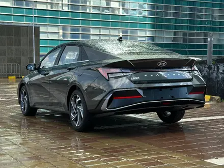 Hyundai Elantra 2024 года за 9 990 000 тг. в Астана – фото 7