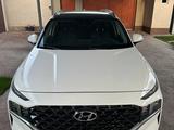 Hyundai Santa Fe 2023 года за 20 500 000 тг. в Шымкент