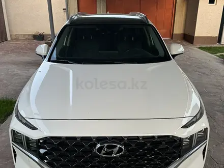 Hyundai Santa Fe 2023 годаүшін20 500 000 тг. в Шымкент