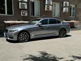 BMW 530 2018 года за 18 500 000 тг. в Алматы – фото 2