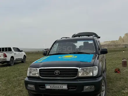 Toyota Land Cruiser 2000 года за 7 500 000 тг. в Актау – фото 2