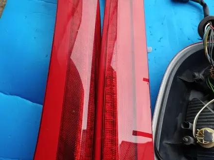 Фонари задние верхние на Volvo XC90 за 20 000 тг. в Алматы – фото 2