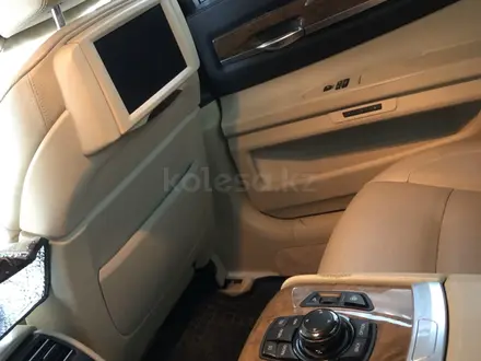 BMW 740 2009 года за 10 000 000 тг. в Актобе – фото 9