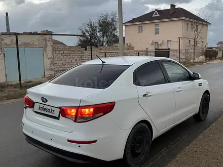 Kia Rio 2016 года за 3 100 000 тг. в Актау – фото 4