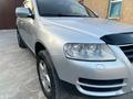 Volkswagen Touareg 2004 годаfor4 600 000 тг. в Шымкент – фото 3