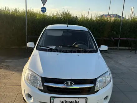 ВАЗ (Lada) Granta 2190 2013 года за 1 700 000 тг. в Актобе – фото 4