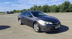 Toyota Camry 2016 года за 8 600 000 тг. в Уральск – фото 3