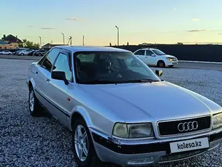 Audi 80