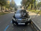 Toyota Camry 2012 года за 7 950 000 тг. в Алматы – фото 2