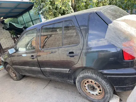Volkswagen Golf 1993 года за 1 100 000 тг. в Костанай – фото 2