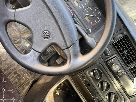 Volkswagen Golf 1993 года за 1 100 000 тг. в Костанай – фото 5
