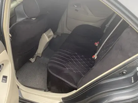Toyota Camry 2006 года за 5 800 000 тг. в Семей – фото 12