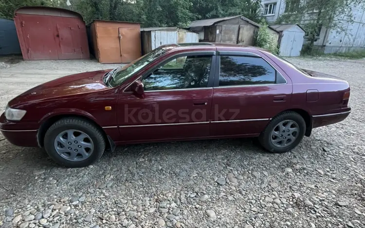 Toyota Camry 1999 года за 3 000 000 тг. в Усть-Каменогорск