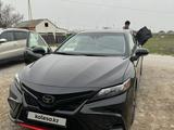 Toyota Camry 2022 года за 16 000 000 тг. в Шымкент